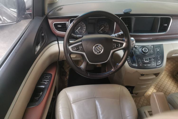 Used Buick GL8 2017 25S Luxury Version China V Standard Steering Wheel