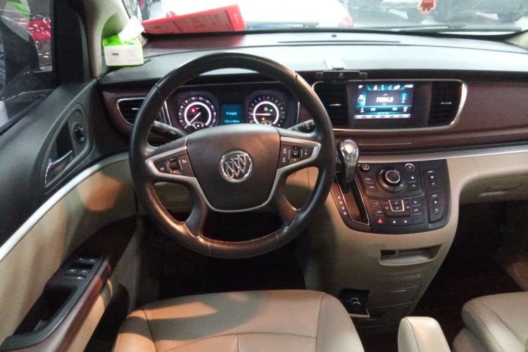 Used Buick GL8 2017 25S Luxury Version China V Standard Steering Wheel