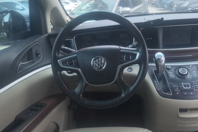 Used Buick GL8 2017 25S Luxury Version China V Standard Steering Wheel