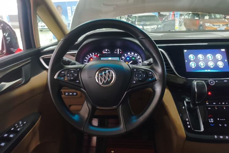 Used Buick GL8 2017 ES 28T Flagship Model China V Standard Steering Wheel