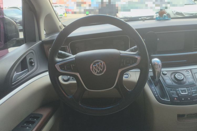 Used Buick GL8 2017 25S Luxury Version China V Standard Steering Wheel