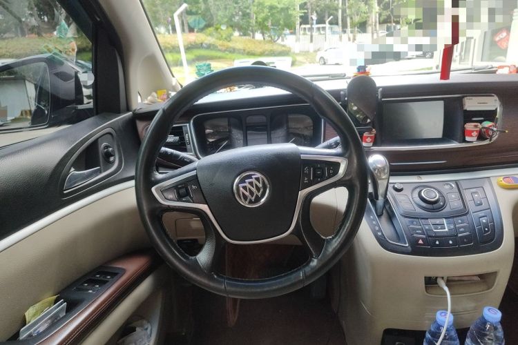 Used Buick GL8 2017 25S Luxury Version China V Standard Steering Wheel