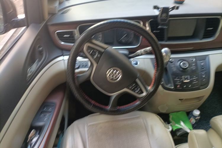 Used Buick GL8 2017 25S Luxury Version China V Standard Steering Wheel