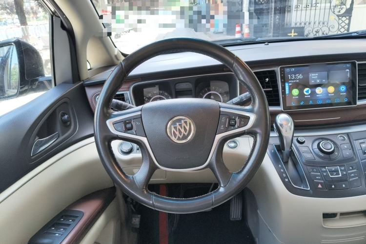 Used Buick GL8 2017 25S Comfort Version China V Standard Steering Wheel