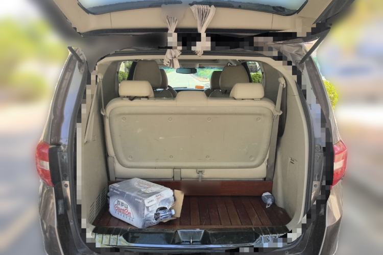 Used Buick GL8 2017 25S Luxury Version China V Standard Trunk