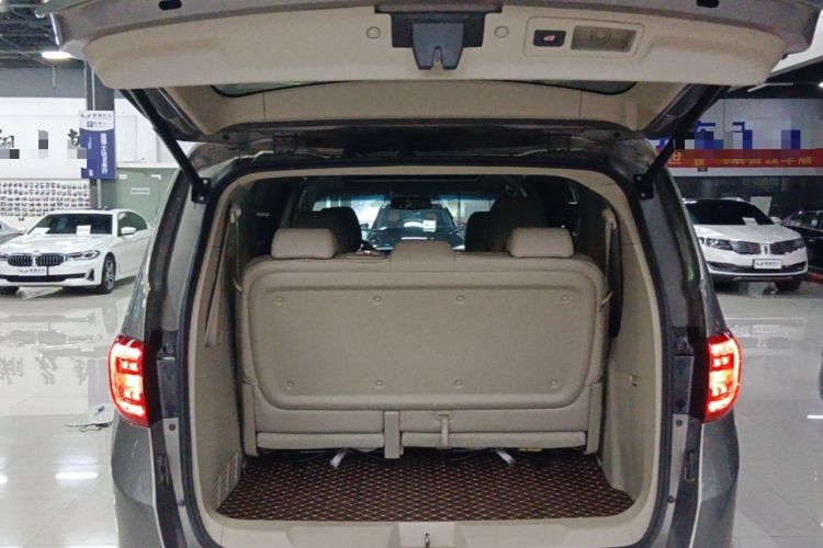 Used Buick GL8 2017 25S Luxury Version China V Standard Trunk