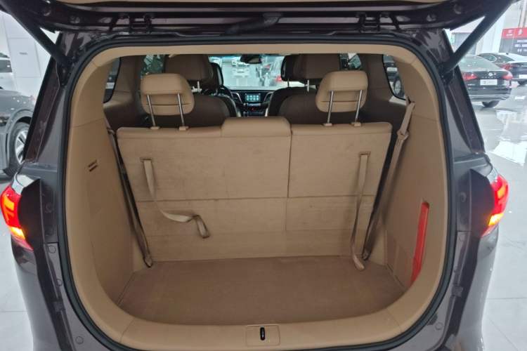 Used Buick GL8 2017 ES 28T Flagship Model China V Standard Trunk