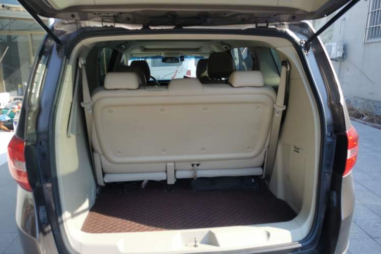 Used Buick GL8 2017 25S Luxury Version China V Standard Trunk