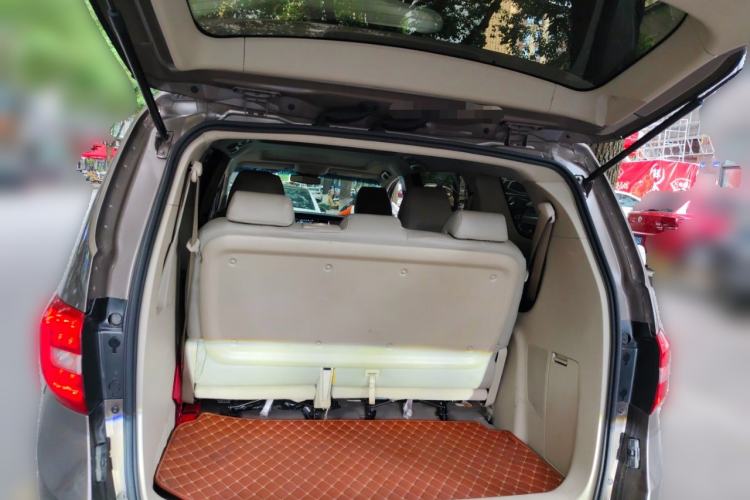 Used Buick GL8 2017 25S Comfort Version China V Standard Trunk