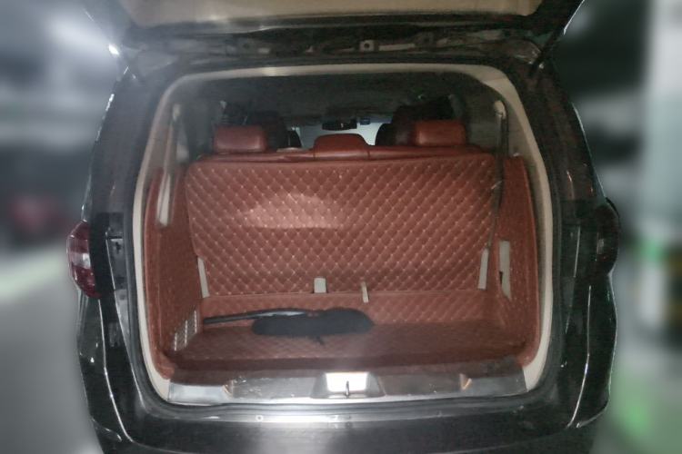 Used Buick GL8 2017 25S Comfort Version China V Standard Trunk