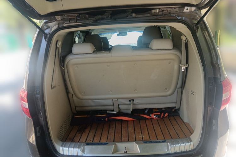 Used Buick GL8 2017 25S Comfort Version China V Standard Trunk