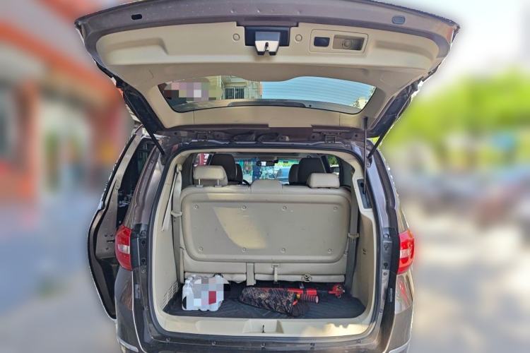 Used Buick GL8 2017 25S Prestige Version China V Standard Trunk