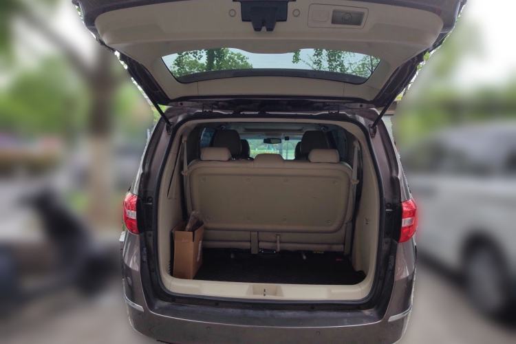 Used Buick GL8 2017 25S Luxury Version China V Standard Trunk