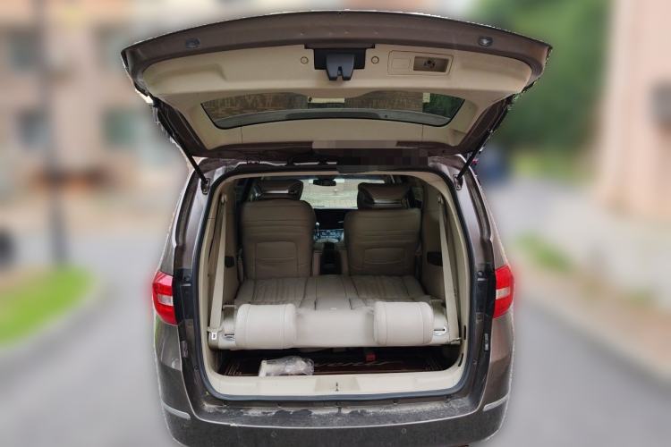 Used Buick GL8 2017 25S Comfort Version China V Standard Trunk