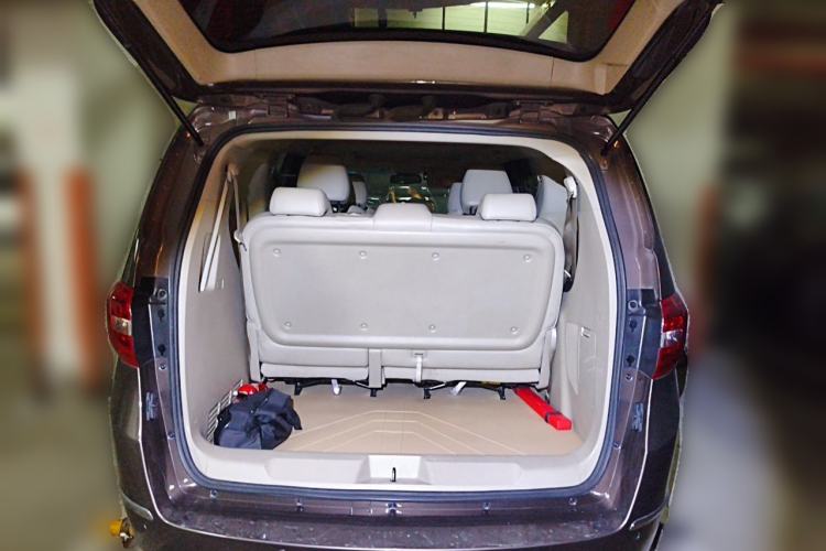 Used Buick GL8 2017 25S Luxury Version China V Standard Trunk