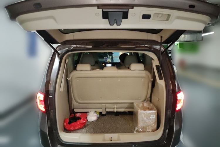 Used Buick GL8 2017 25S Prestige Version China V Standard Trunk