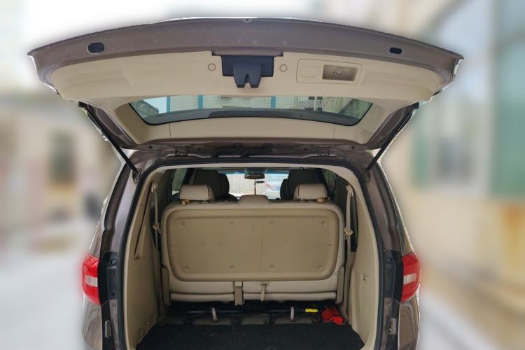 Used Buick GL8 2017 25S Luxury Version China V Standard Trunk