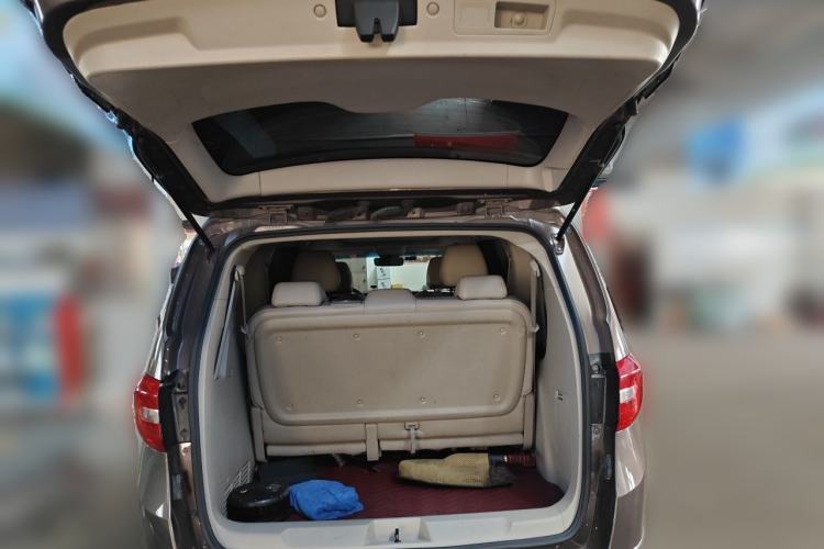Used Buick GL8 2017 25S Luxury Version China V Standard Trunk