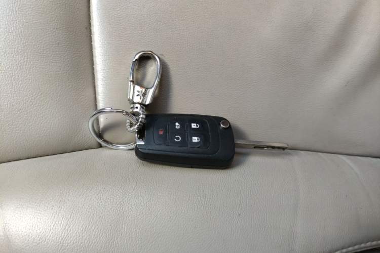 Used Buick GL8 2017 25S Luxury Version China V Standard Vehicle Key