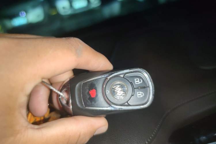 Used Buick GL8 2017 ES 28T Premium Version China V Standard Vehicle Key