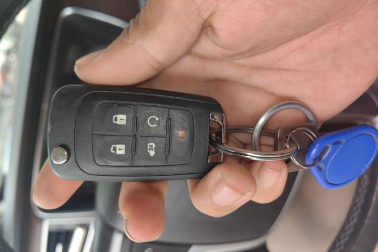 Used Buick GL8 2017 25S Prestige Version China V Standard Vehicle Key