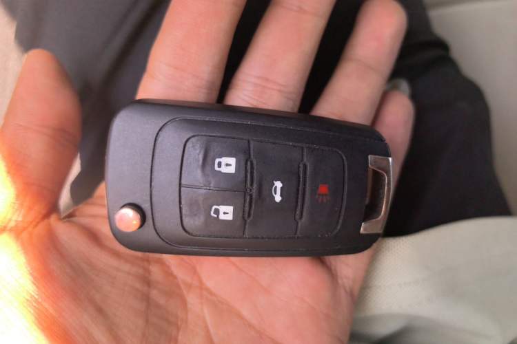 Used Buick GL8 2017 25S Luxury Version China V Standard Vehicle Key