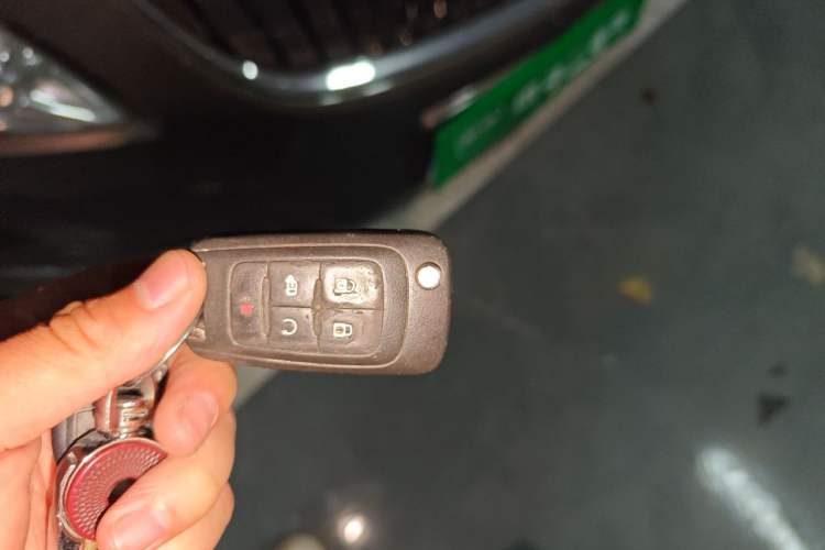 Used Buick GL8 2017 25S Luxury Version China V Standard Vehicle Key