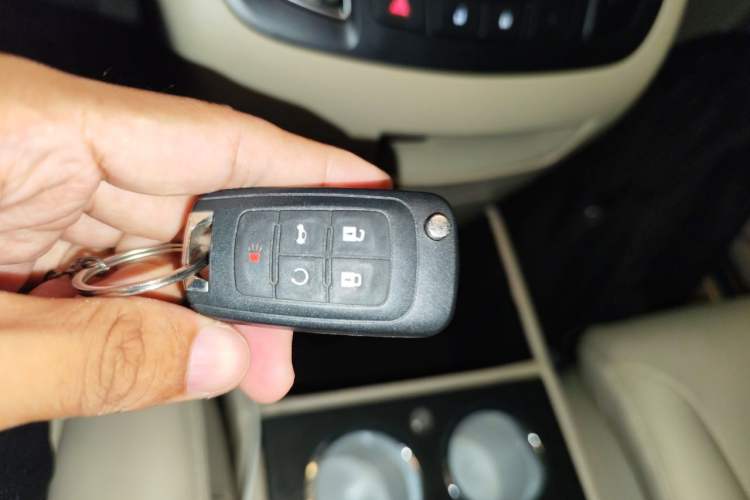 Used Buick GL8 2017 25S Comfort Version China V Standard Vehicle Key