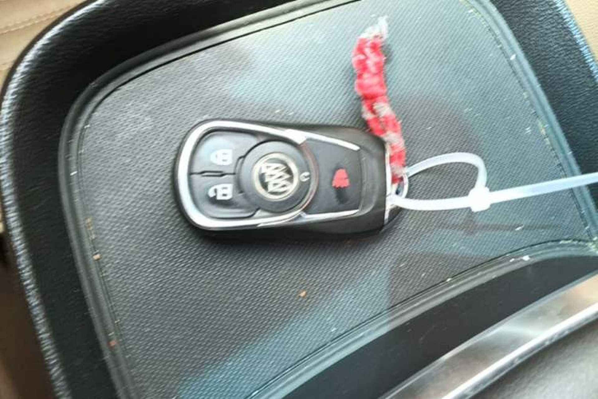 Used Buick GL8 2017 ES 28T Premium Version China V Standard Vehicle Key