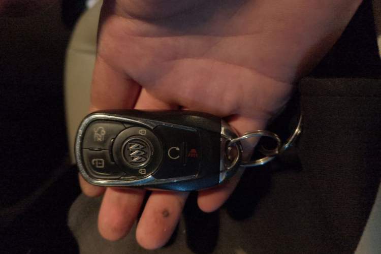 Used Buick GL8 2017 25S Luxury Version China V Standard Vehicle Key