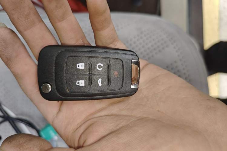 Used Buick GL8 2017 25S Luxury Version China V Standard Vehicle Key