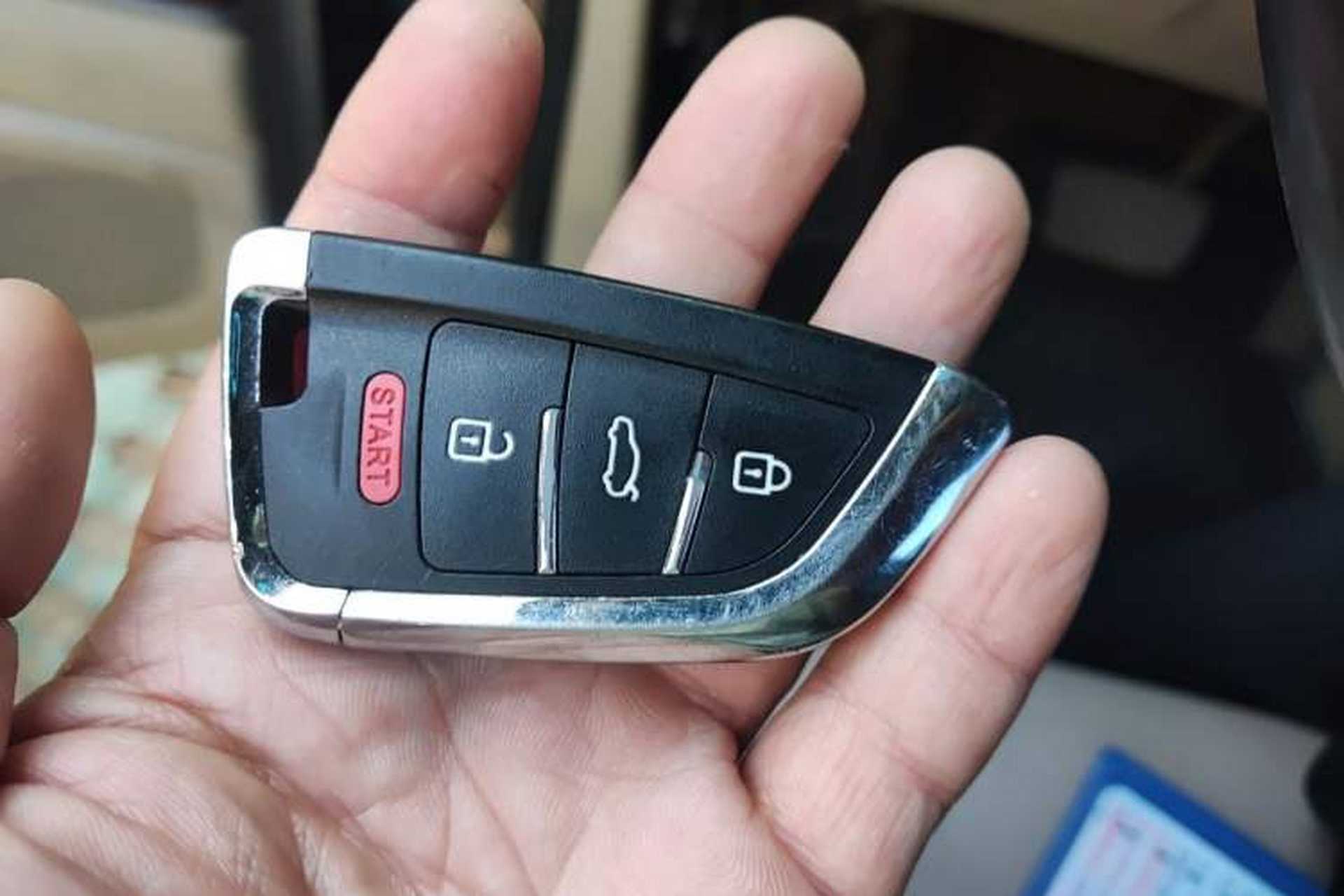 Used Buick GL8 2017 25S Comfort Version China V Standard Vehicle Key