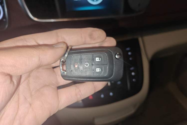 Used Buick GL8 2017 25S Comfort Version China V Standard Vehicle Key