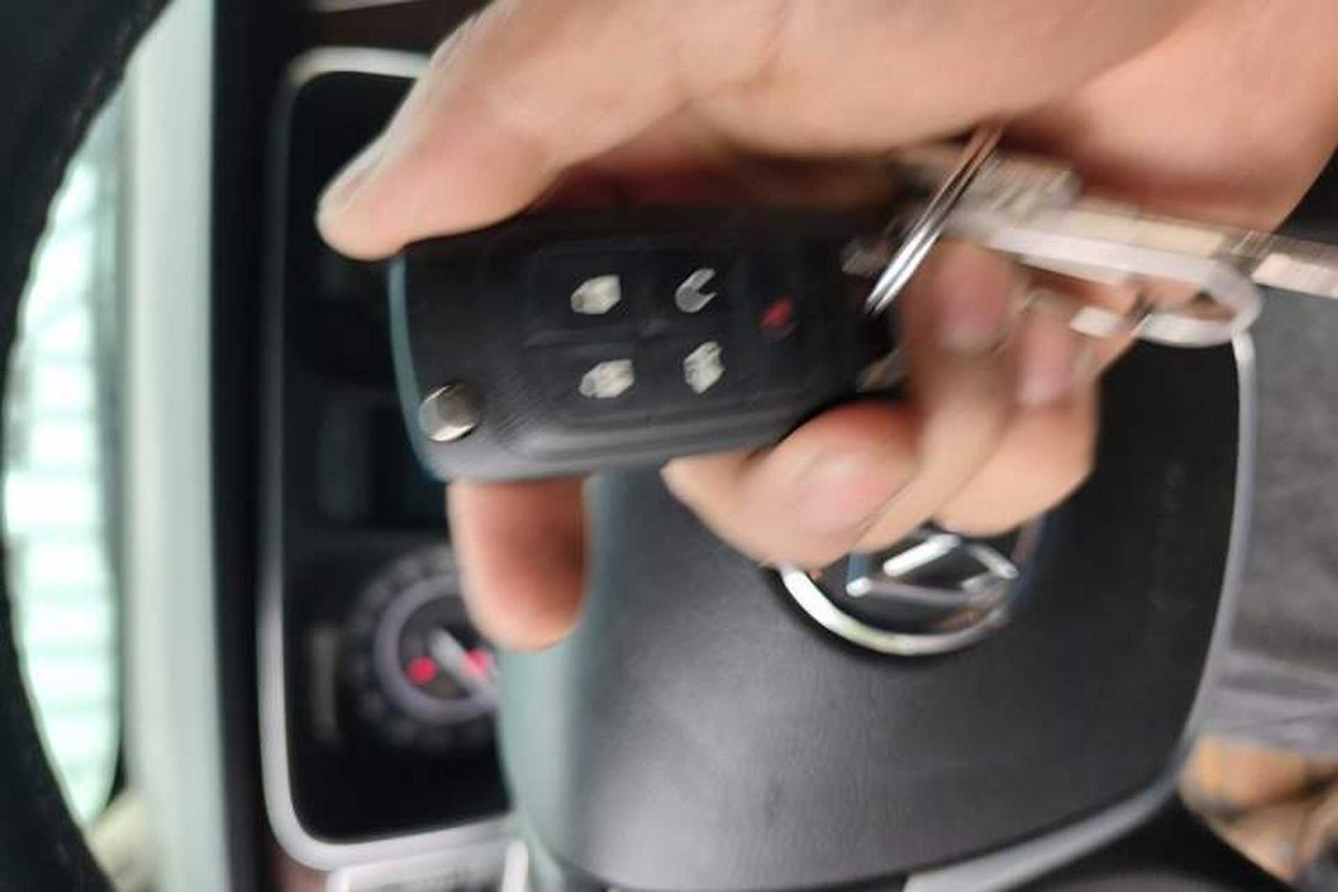 Used Buick GL8 2017 25S Prestige Version China V Standard Vehicle Key