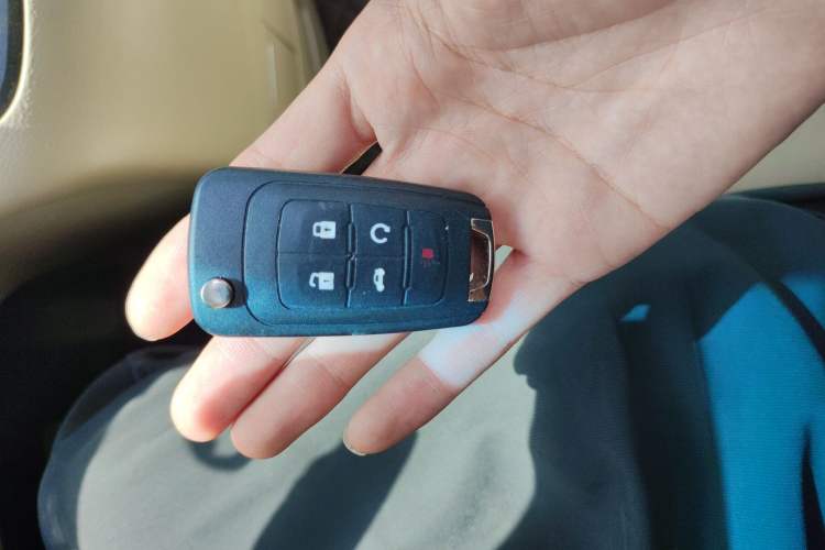 Used Buick GL8 2017 25S Prestige Version China V Standard Vehicle Key