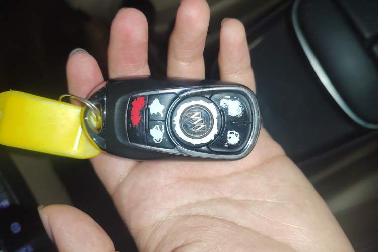 Used Buick GL8 2017 ES 28T Flagship Model China V Standard Vehicle Key