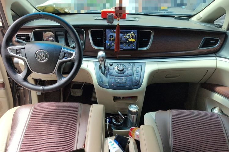 Used Buick GL8 2017 25S Luxury Version China V Standard Center Console