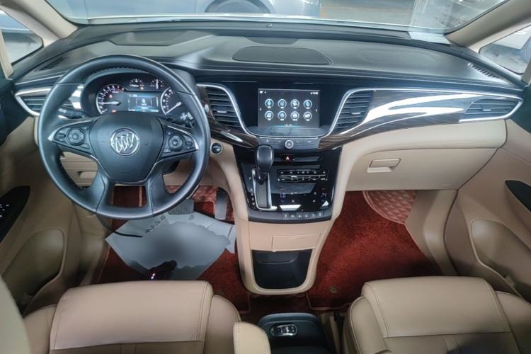 Used Buick GL8 2017 ES 28T Luxury Model China V Standard Center Console