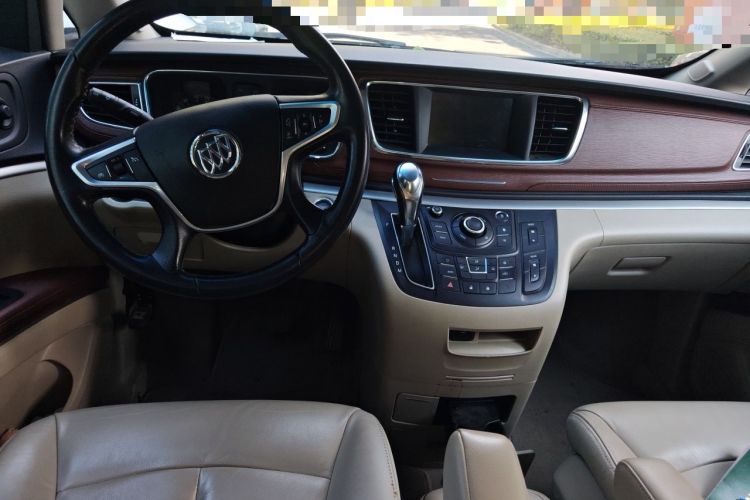 Used Buick GL8 2017 25S Luxury Version China V Standard Center Console