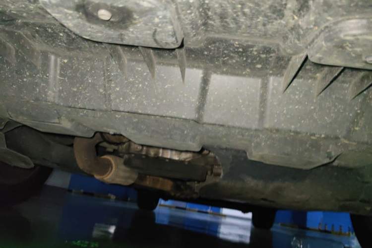 Used Buick GL8 2017 25S Luxury Version China V Standard Chassis Front