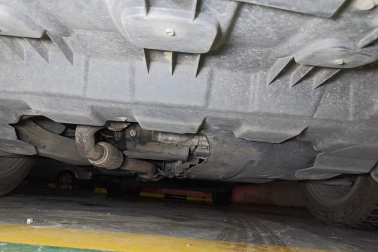 Used Buick GL8 2017 25S Comfort Version China V Standard Chassis Front