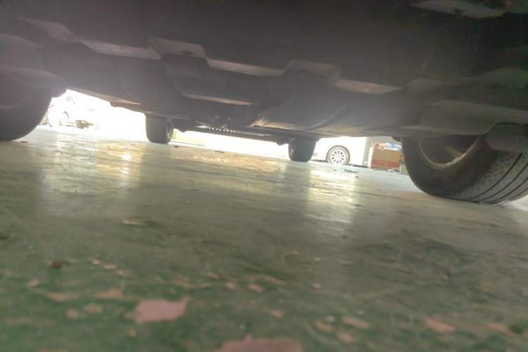 Used Buick GL8 2017 25S Prestige Version China V Standard Chassis Front