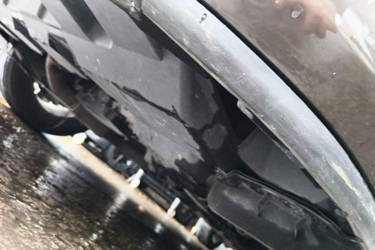 Used Buick GL8 2017 25S Comfort Version China V Standard Chassis Front Left