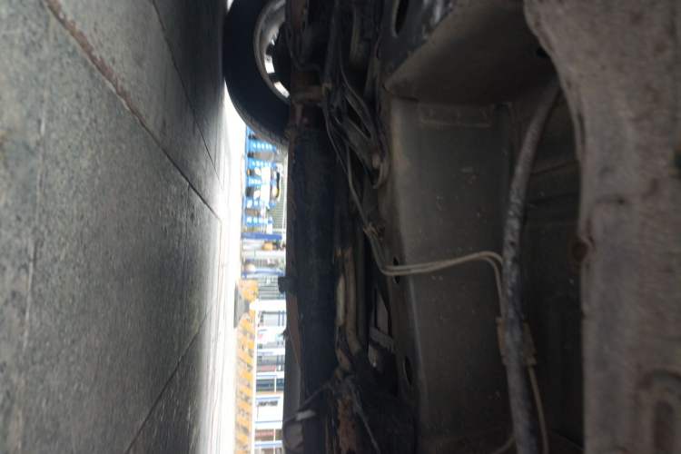 Used Buick GL8 2017 25S Comfort Version China V Standard Chassis Front Left