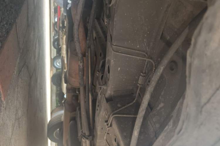 Used Buick GL8 2017 25S Comfort Version China V Standard Chassis Front Left