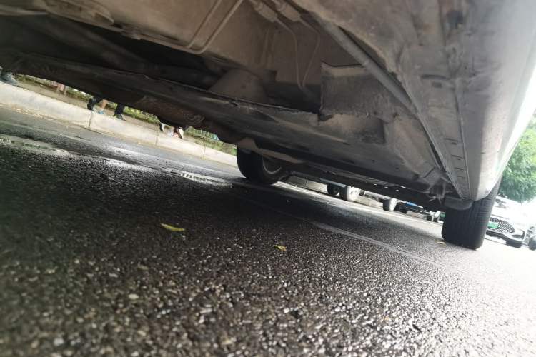 Used Buick GL8 2017 25S Comfort Version China V Standard Chassis Front Left