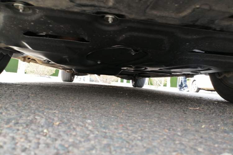 Used Buick GL8 2017 ES 28T Luxury Model China V Standard Chassis Front