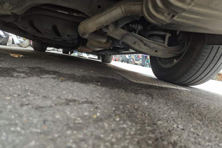 Used Buick GL8 2017 ES 28T Premium Version China V Standard Chassis Rear