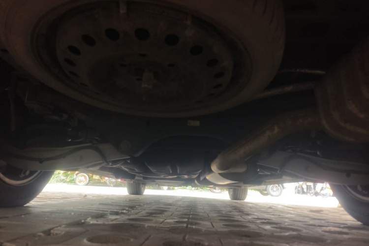 Used Buick GL8 2017 ES 28T Luxury Model China V Standard Chassis Rear