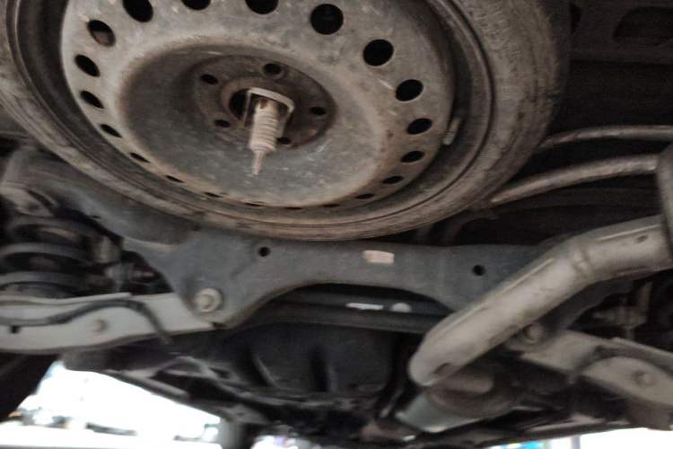 Used Buick GL8 2017 ES 28T Comfort Model China V Standard Chassis Rear